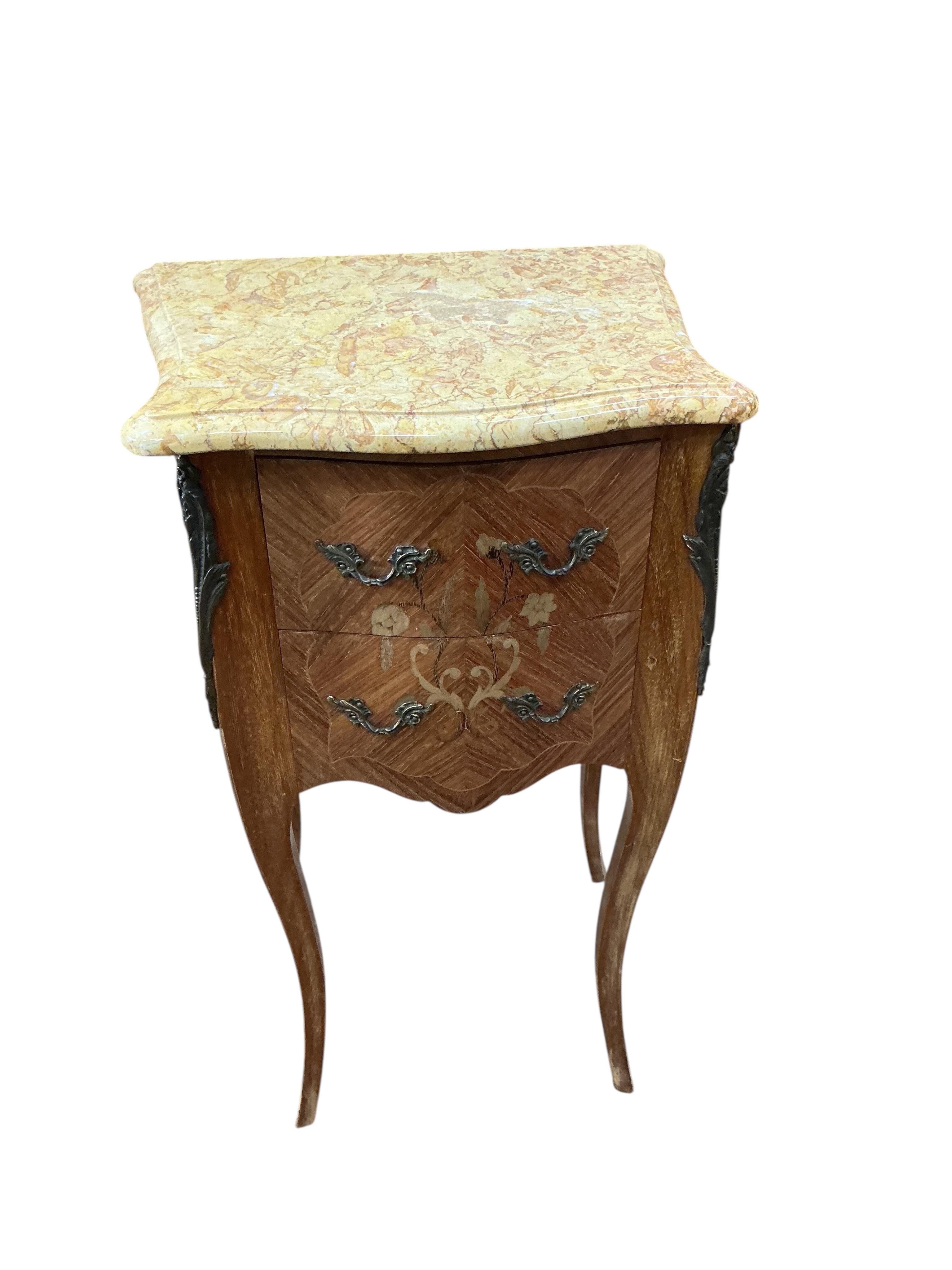 A pair of French gilt metal mounted marquetry inlaid kingwood marble top serpentine bedside chests, width 42cm, depth 32cm, height 72cm